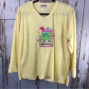 Sandwalkers, Terrycloth Shirt. Size Medium. In excellent condition!